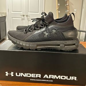 UA Mens Phantom SE